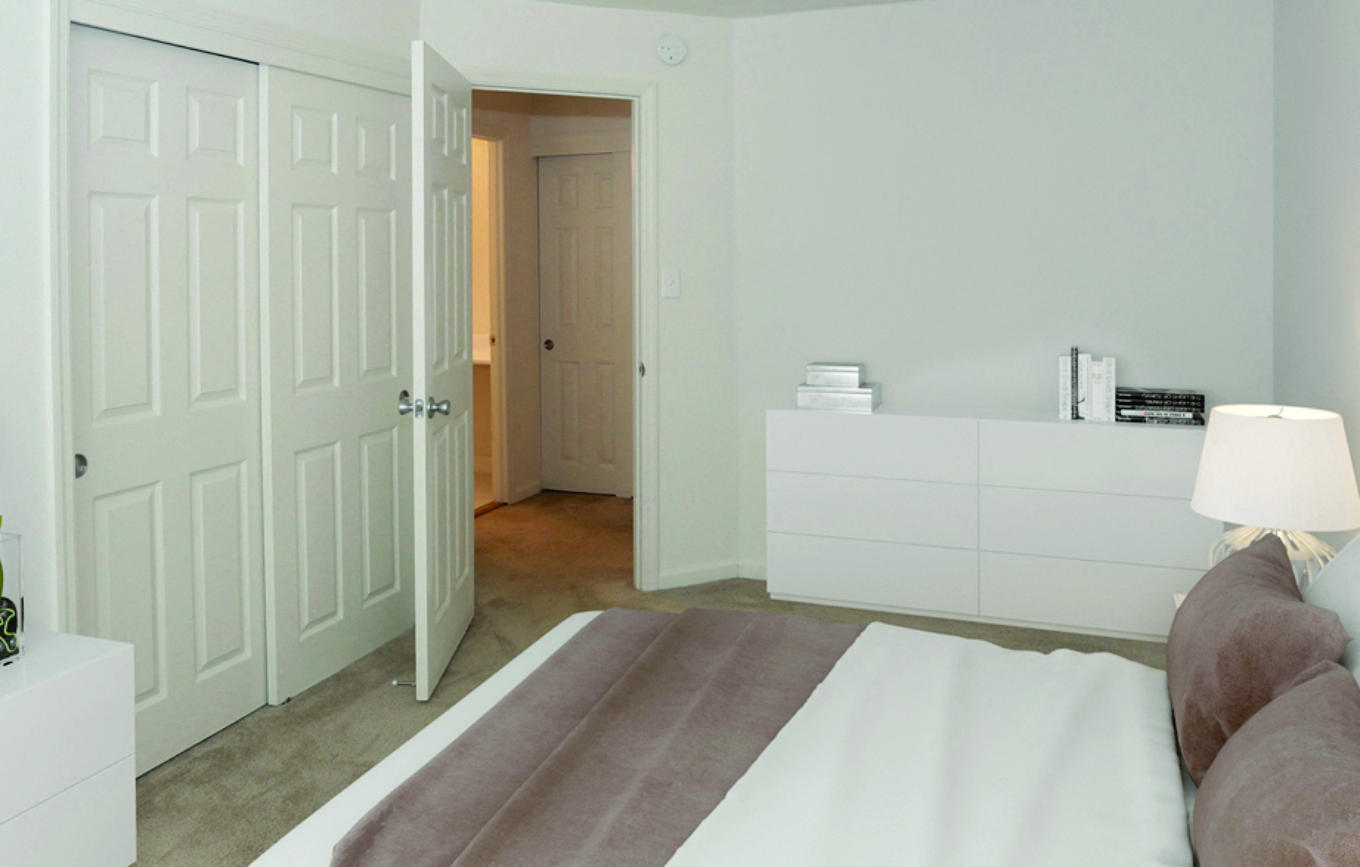 Apartments in Bohemia, NY Heatherwood House at Oakdale